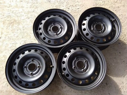 6 лучших производителей штампованных дисков