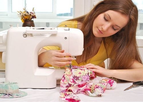 15 лучших швейных машин для дома