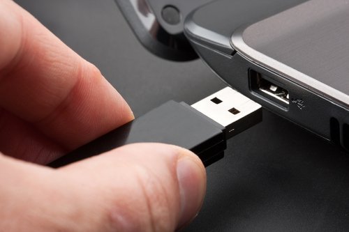 12 лучших флешек USB
